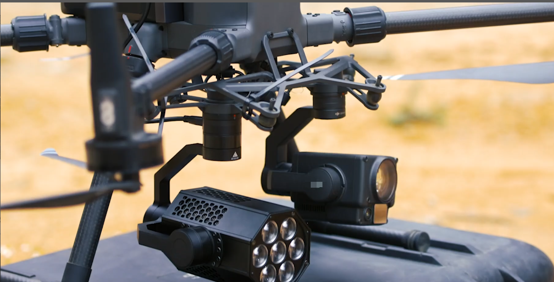 Power up by tether power system, for drone based location longtime hovering and provide stable illumination.